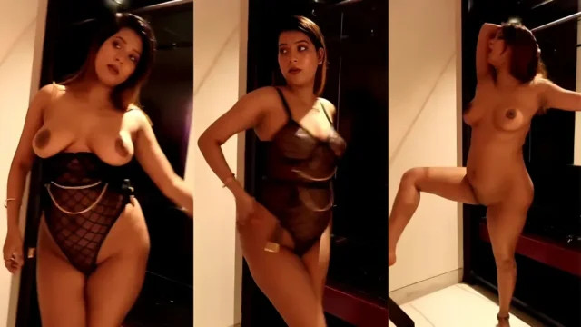 Busty babe Abby Roy strips her black bikini and rubs her wet pussy for a hot nude show