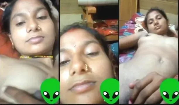 Cheating Desi Wife Shaved Pussy Fingering and Huge Boobs Fondled in MMS